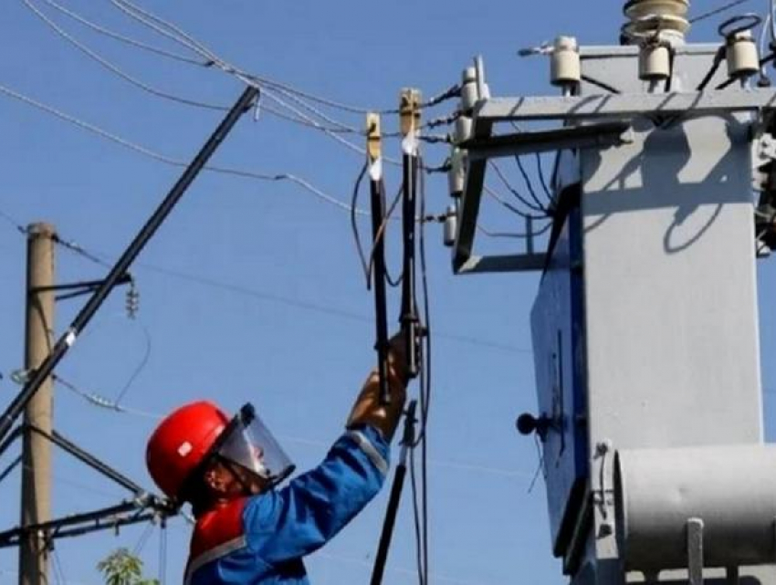 Во вторник запланированы отключения электроэнергии в секторах Кишинева и районах республики