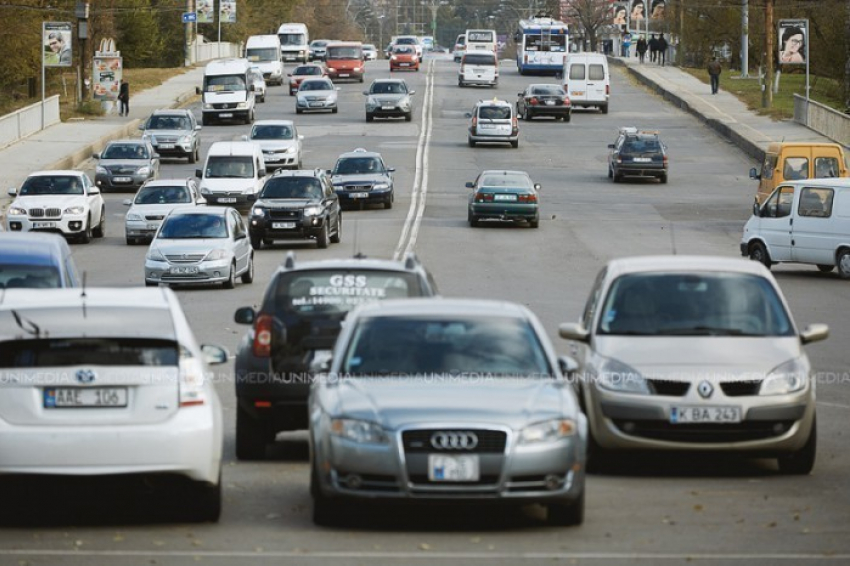 На улице Алба-Юлия из-за ремонтных работ не ходят троллейбусы