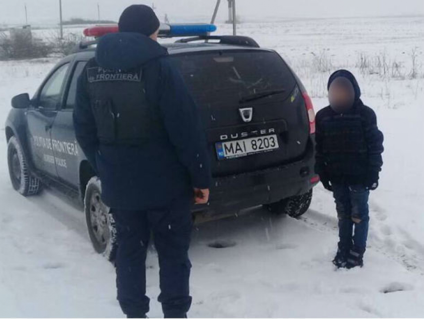 Ребенок из страха быть наказанным сбежал из семьи в приграничную зону в Единецком районе