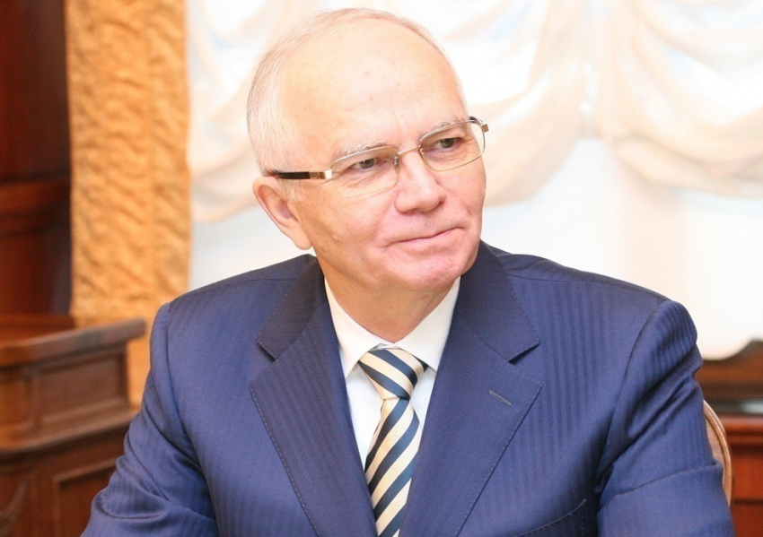 Посол РФ в Молдове Фарит Мухаметшин адресовал поздравление гражданам по случаю Дня Победы
