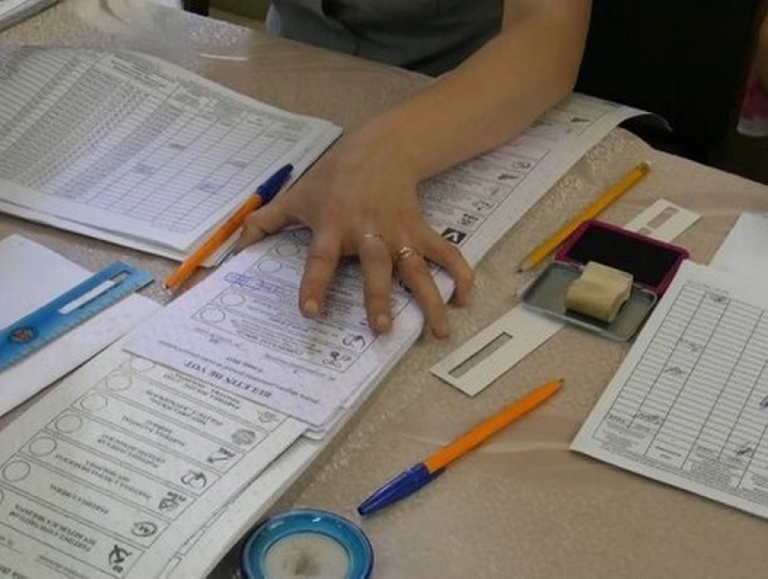 К 19:00 проголосовали почти 47% от общего числа избирателей Молдовы