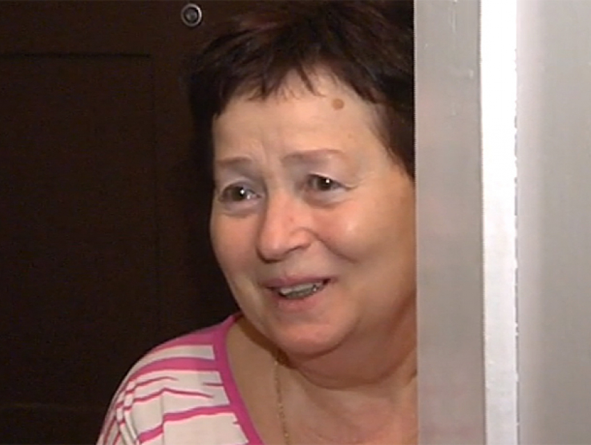Нашли самую честную жительницу Кишинева, которая принесла в полицию найденные деньги 
