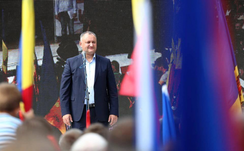 Додон: У Молдовы должны быть прагматические отношения с ЕС и стратегические с Россией 