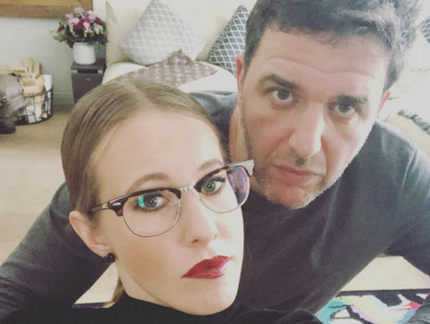 Собчак и Виторган встречают Новый год не вместе: слухи о разводе звездной пары подтвердились?