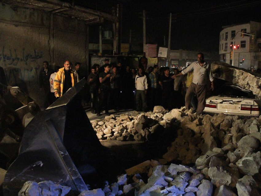 Сильнейшее землетрясение в Иране унесло жизни сотен людей: кадры жуткой трагедии