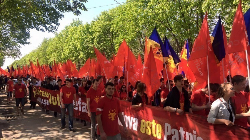 Граждане РМ на маршах: Молдова для молдаван, а румыны пусть сидят у себя