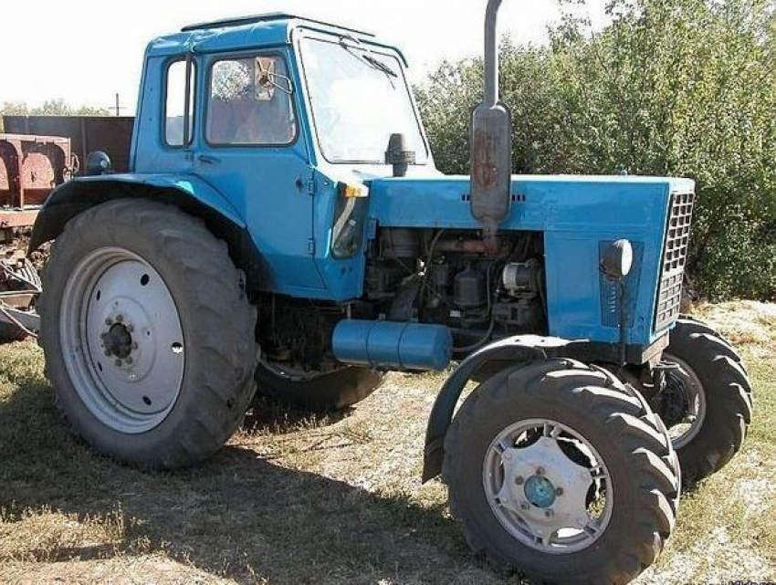 Мужчина попал под трактор на трассе Комрат - Чадыр-Лунга 