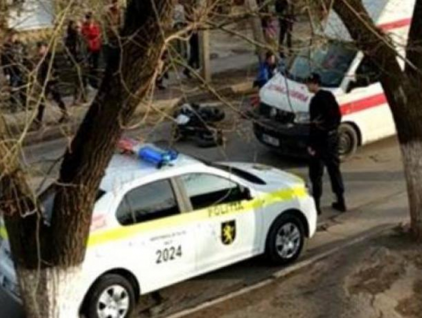 Авария у бара «Тополя» в Бельцах: водитель мотоцикла погиб, его жена попала в реанимацию
