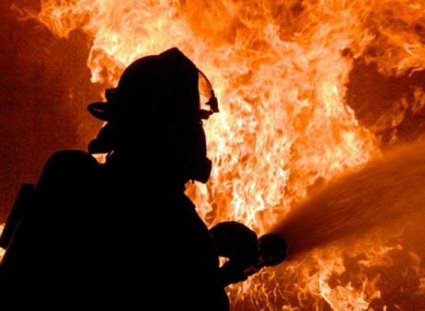 Пожар в Комрате - пострадало частное хозяйство