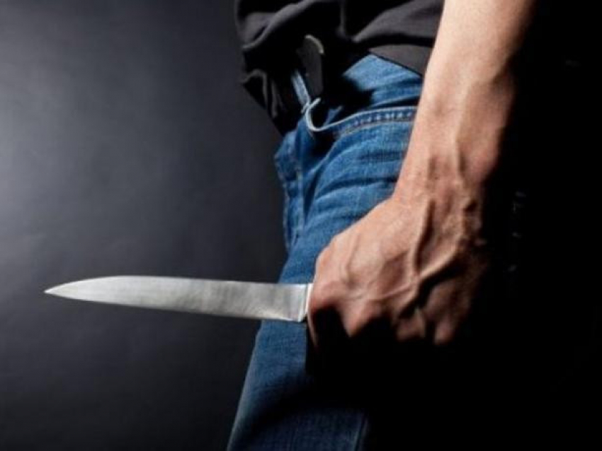 В Бэчое отец чуть не зарезал собственного сына, «накидавшись» в Рождество