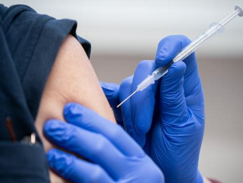 Ходите на работу? Там вас могут вакцинировать