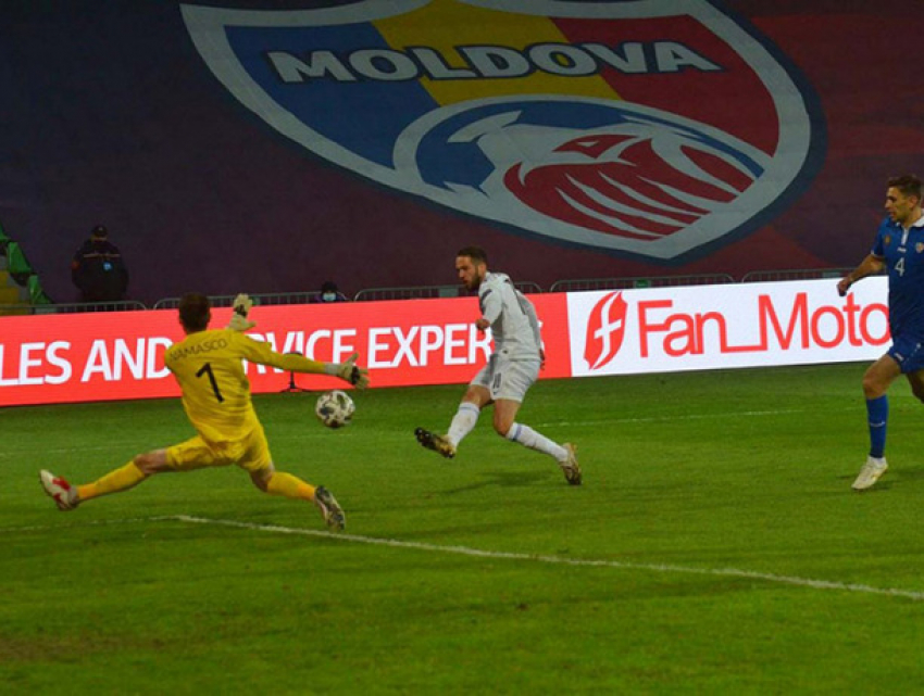 Сборная Молдовы по футболу проиграла Греции, пропустив два безответных мяча