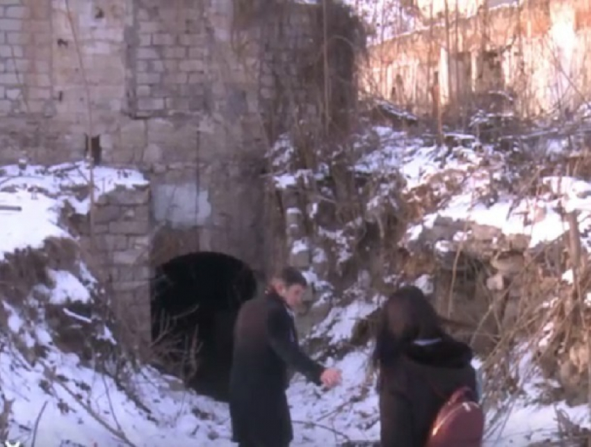 В Кишиневе обнаружили подземелья, ведущие в республиканскую прокуратуру