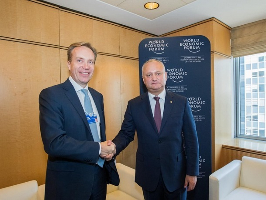 В Нью-Йорке Игорь Додон встретился с Президентом Всемирного экономического форума