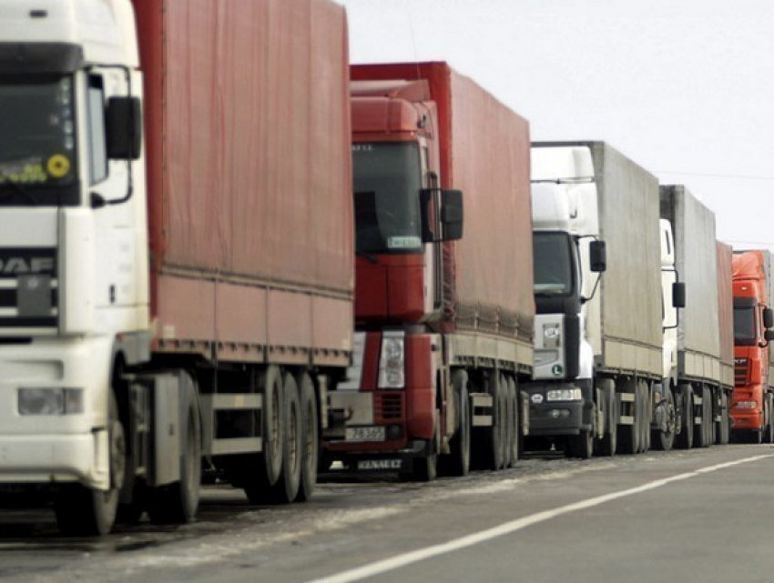 Украина дополнительно предоставила Молдове 10 тысяч разрешений на перевозку грузов