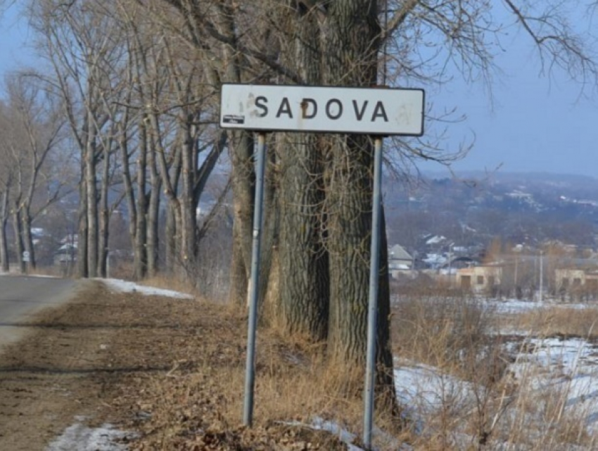 Первое село в Молдове подписало декларацию в поддержку государственности против унионизма
