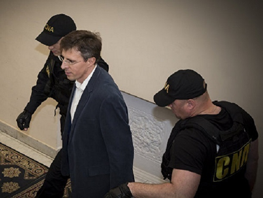 Прокуроры добавили Киртоакэ новое обвинение и утроили срок