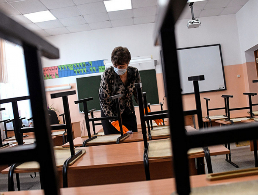 Питание на дом для учеников, послабления для сектора HoReCa – решения столичной Чрезвычайной комиссии