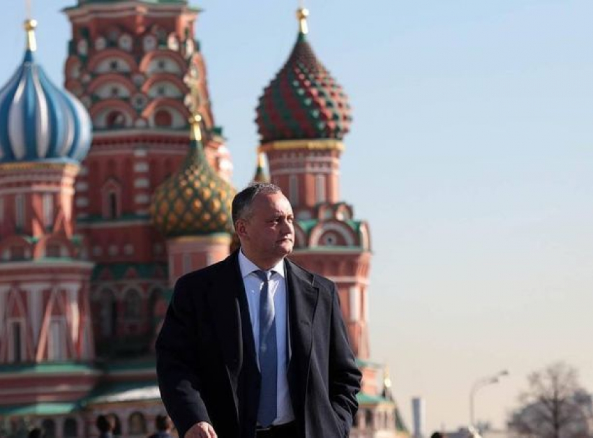 Игорь Додон вылетает в Москву на встречу с Владимиром Путиным