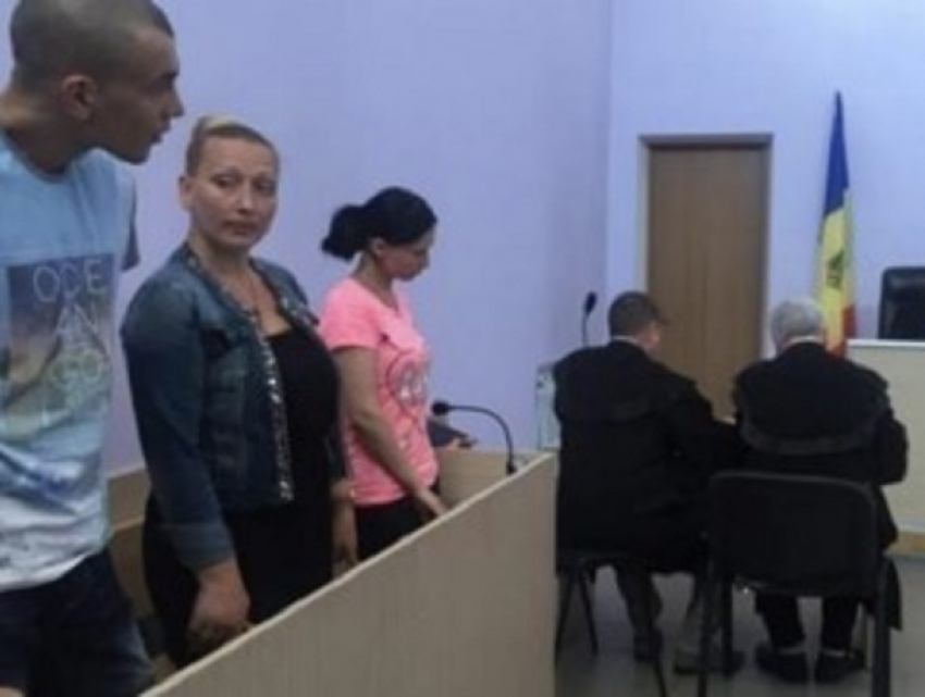 Продавшие младенца немке молдаване высказали недовольство судом Кишинева