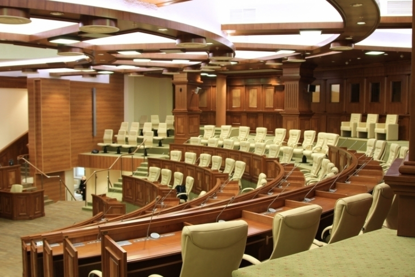 Первое заседание весенне-летней сессии Парламента РМ пройдет в пятницу 