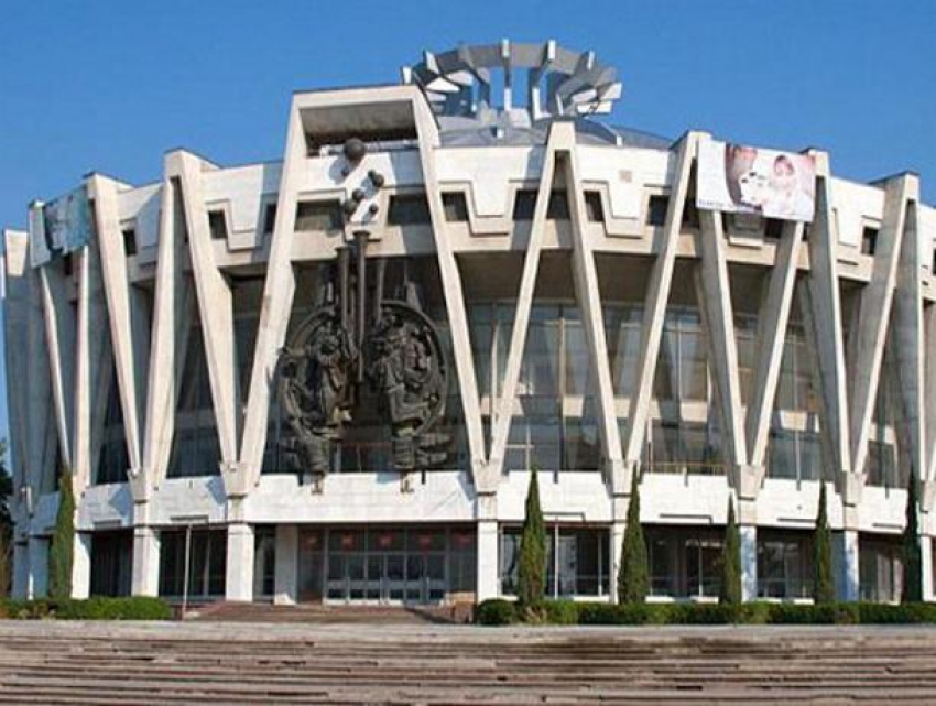 Ищут компанию, которая займется главной ареной Кишиневского цирка