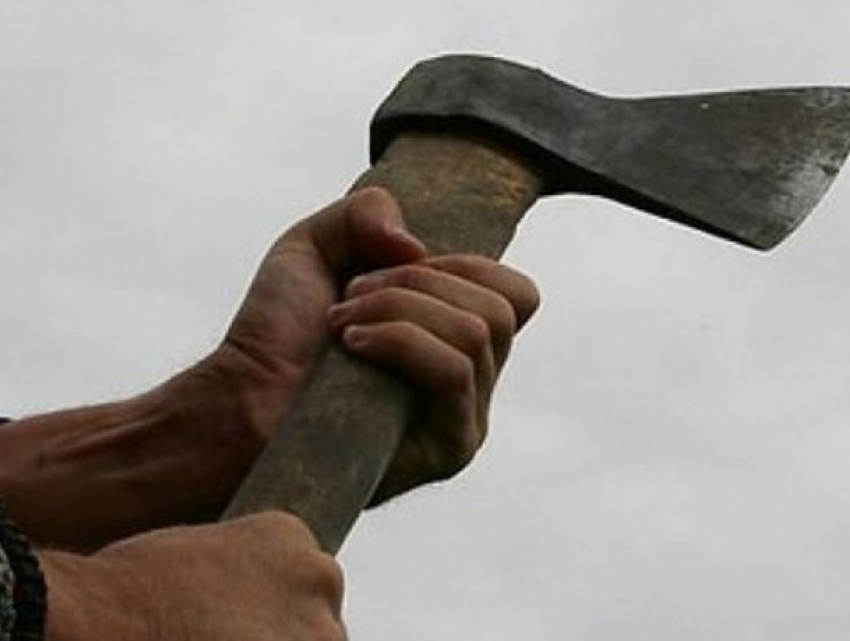 Сын убил отца топором и теперь может сесть на пожизненное