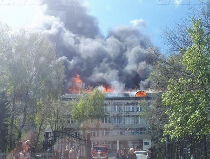 Резонансный пожар в Институт микробиологии и биотехнологии в Кишиневе произошел из-за оператора мобильной связи