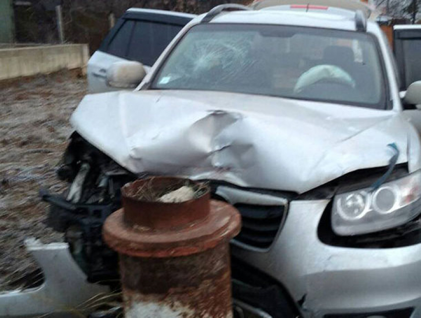 Переломы ребер, руки и ноги получила молодая женщина, на которую наехал автомобиль в Тирасполе