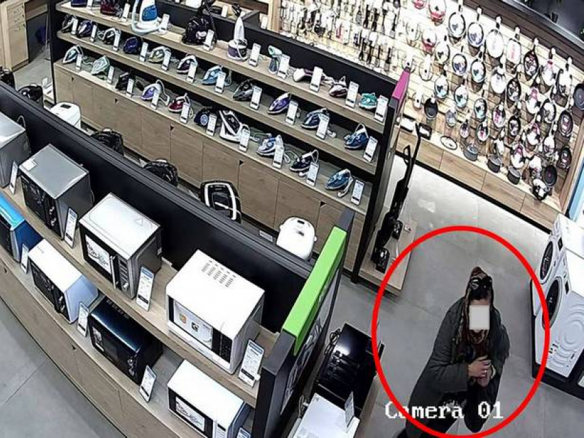 Жительницу столицы задержали за кражу из магазина