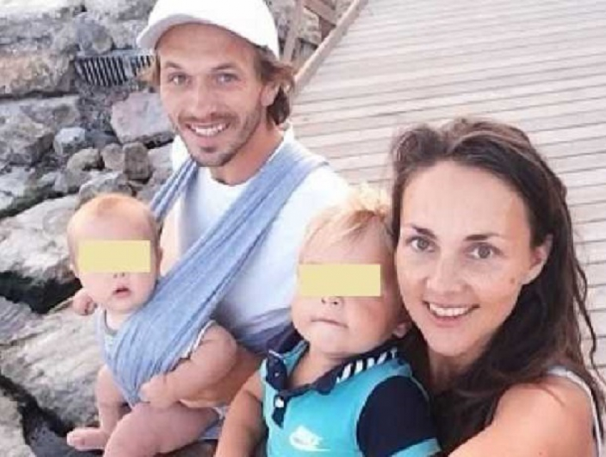 Уроженец Молдовы три года живет на яхте с женой из Москвы