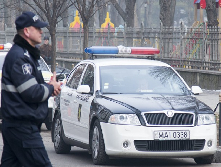 Ряды молдавской полиции редеют