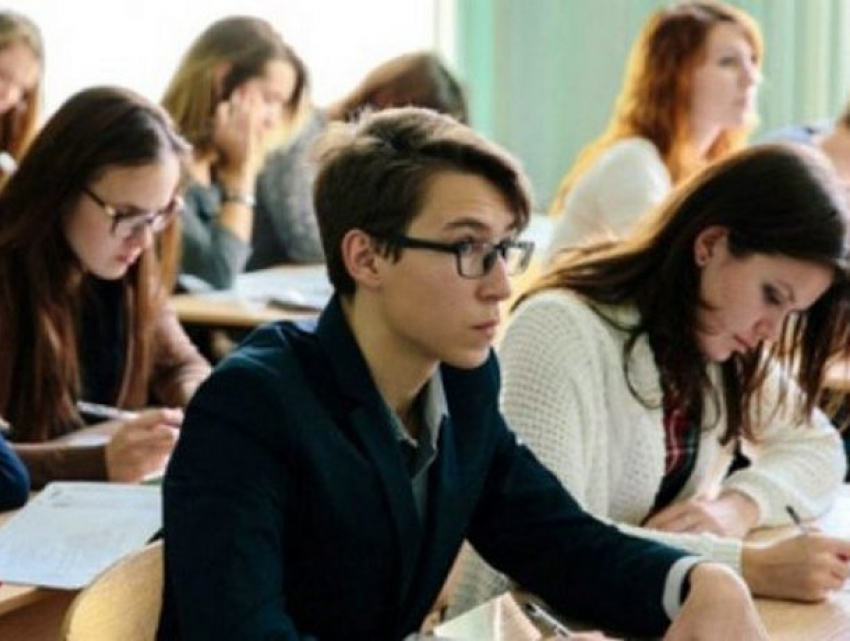 «Информированный подросток защищен»: дан старт государственной информационной кампании