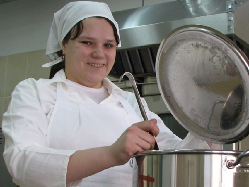 Массовые увольнения поваров из детсадов Кишинева привели к угрозе их закрытия