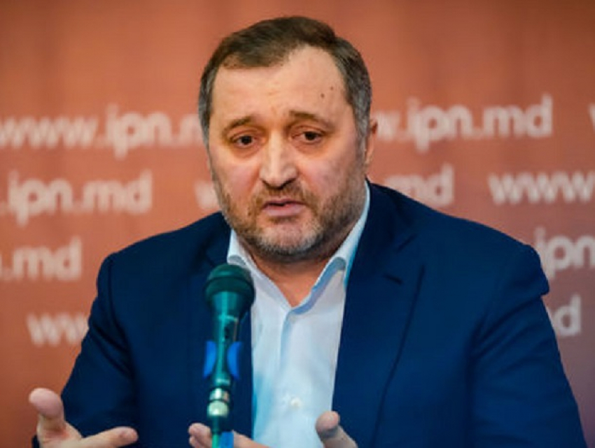 «Пошел против всех» - Филат «наехал» и на Стурзу