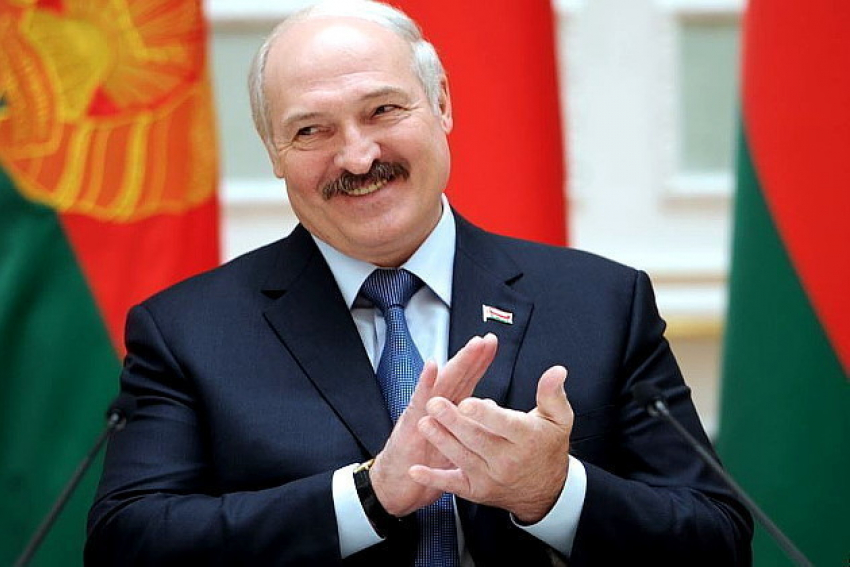 Александр Лукашенко поздравил Игоря Додона с избранием на пост президента