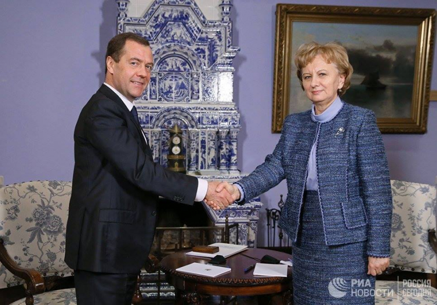 Зинаида Гречаный встретилась с Дмитрием Медведевым: ПСРМ и  «Единая Россия» подпишут соглашение о сотрудничестве 