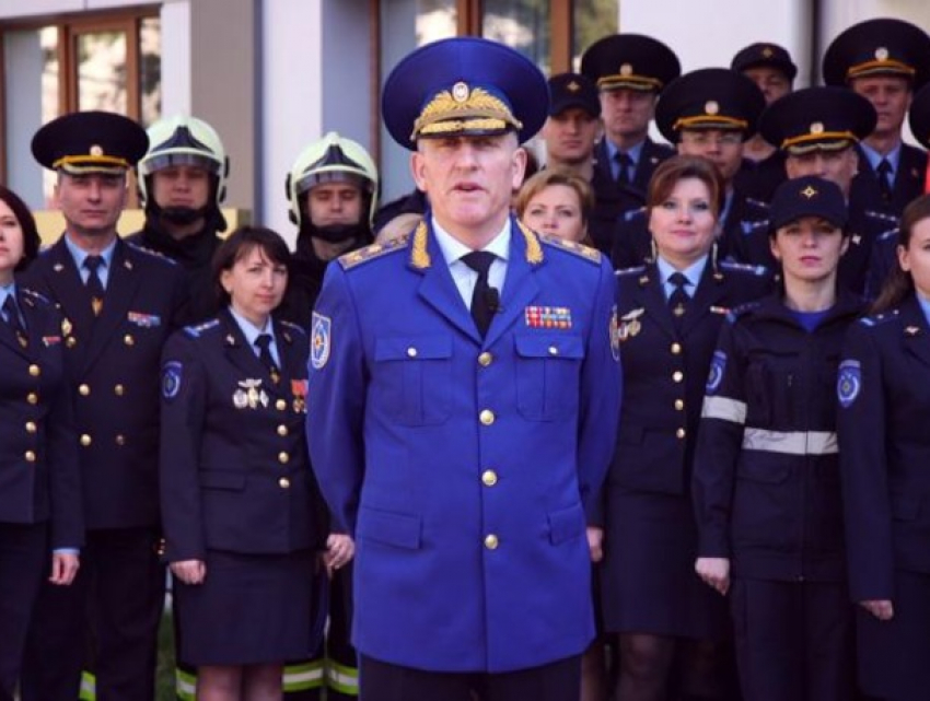 Молдавский полицейский-рекордсмен «пережил»  целых 10 министров