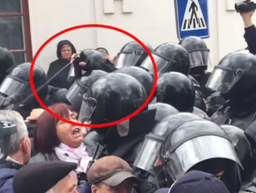 Применение слезоточивого газа полицией на протесте в Оргееве признали законным
