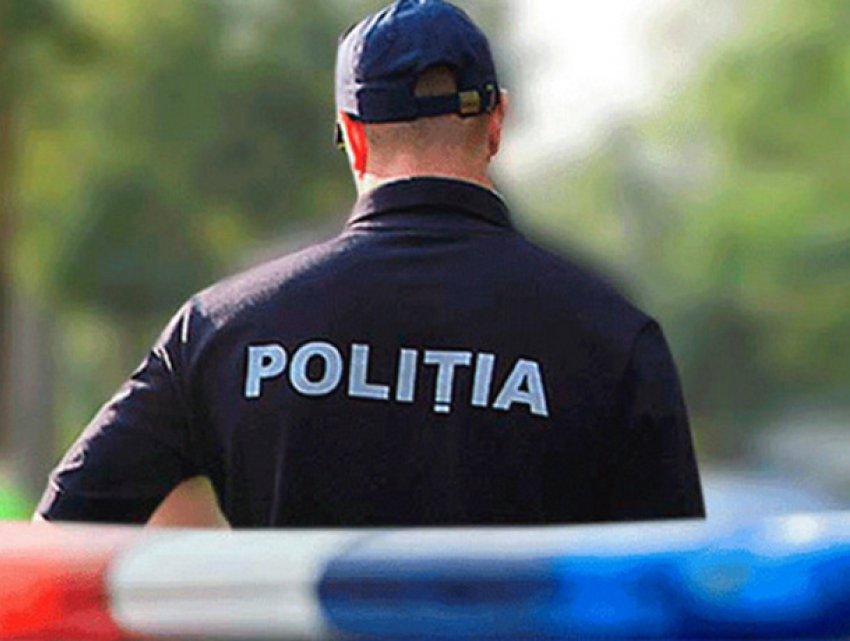 52-летний извращенец нетрадиционно насиловал 16-летнюю падчерицу