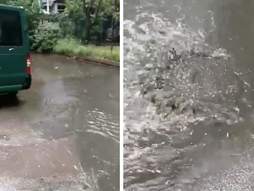 Зловонная вода из коллектора затопила двор в Кишиневе  