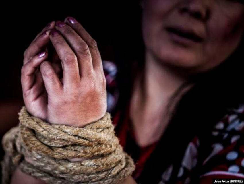 Девушке из Молдовы обещали работу в Турции, но на деле заставили заниматься проституцией