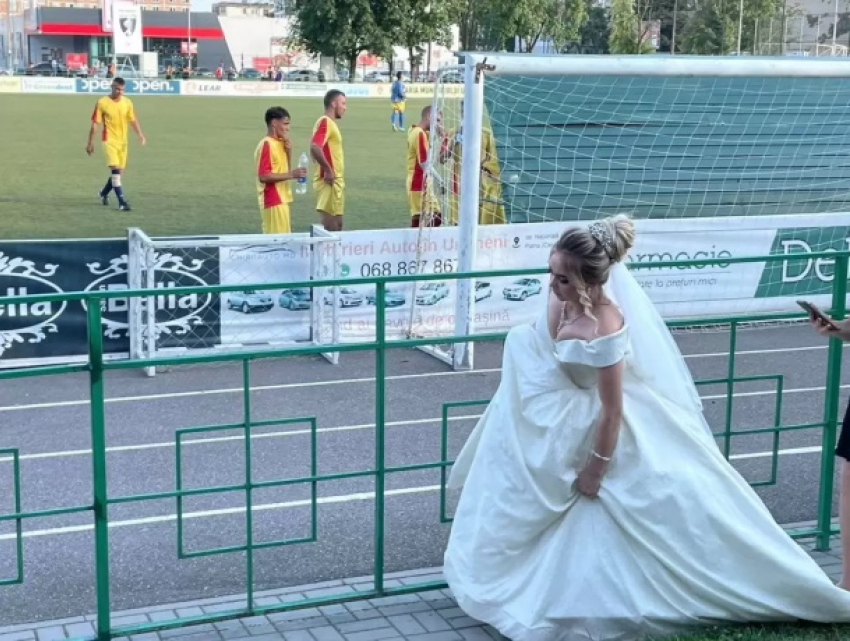 Невеста увела футболиста со стадиона прямо в ЗАГС