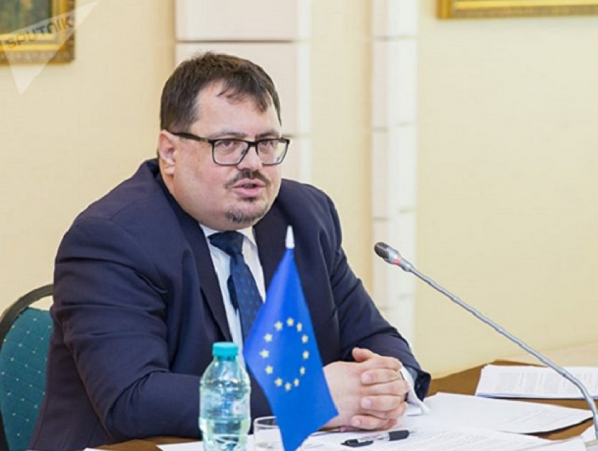 Книга Цырди вогнала посла ЕС в Молдове в панику