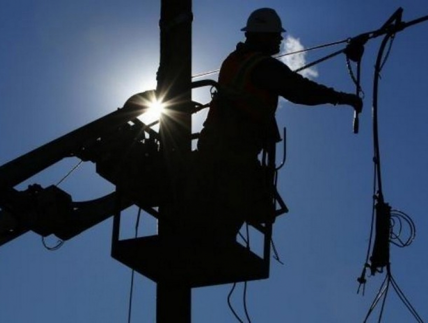 В октябре временные отключения электроэнергии продолжатся: план работ на пятницу 