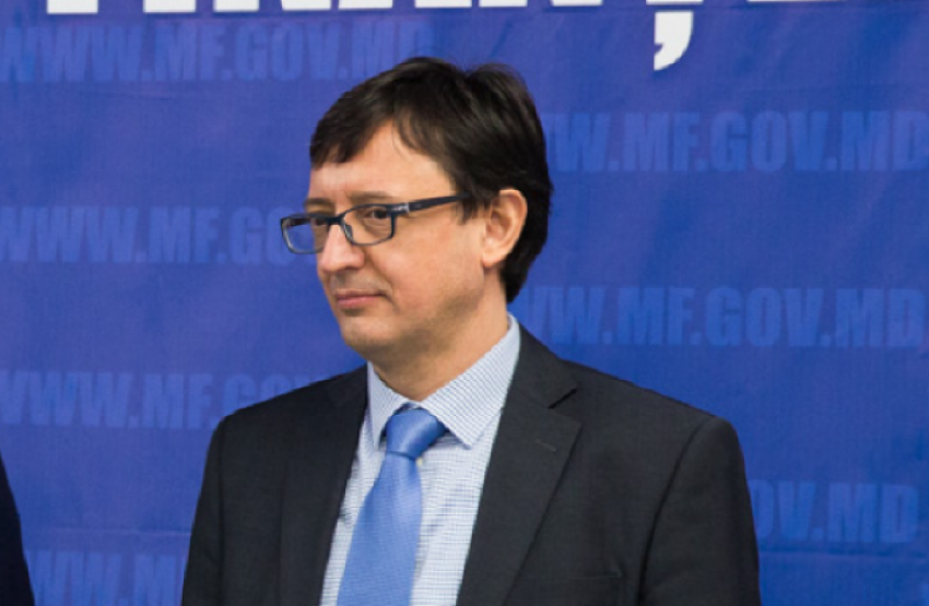 Министра финансов Молдовы рассмешил вопрос о зарплатах в конвертах 