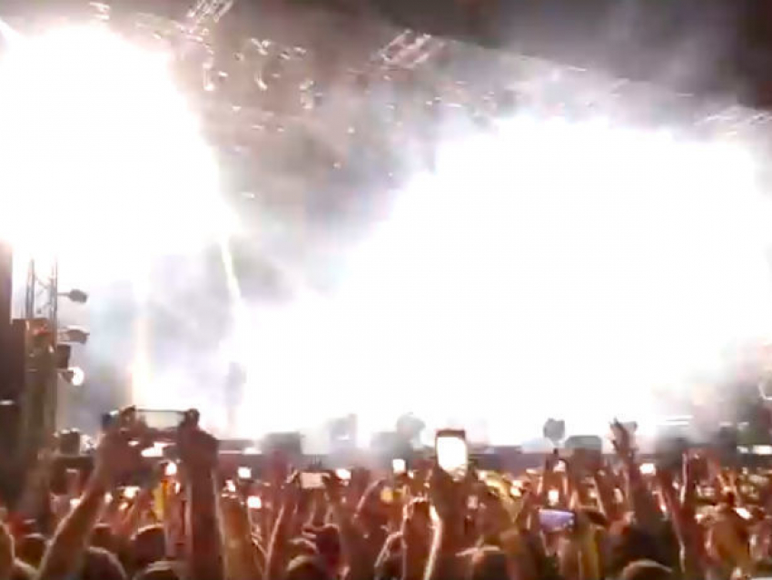 Грандиозное безумие на концерте группы The Prodigy в Кишиневе сняли на видео