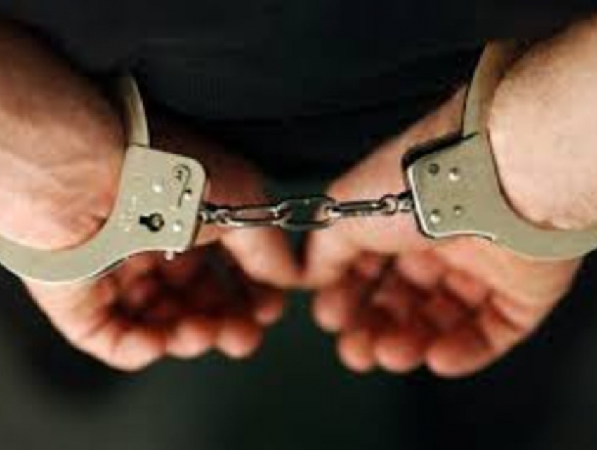 Граждане Молдовы арестованы за организацию подпольных табачных фабрик в Европе