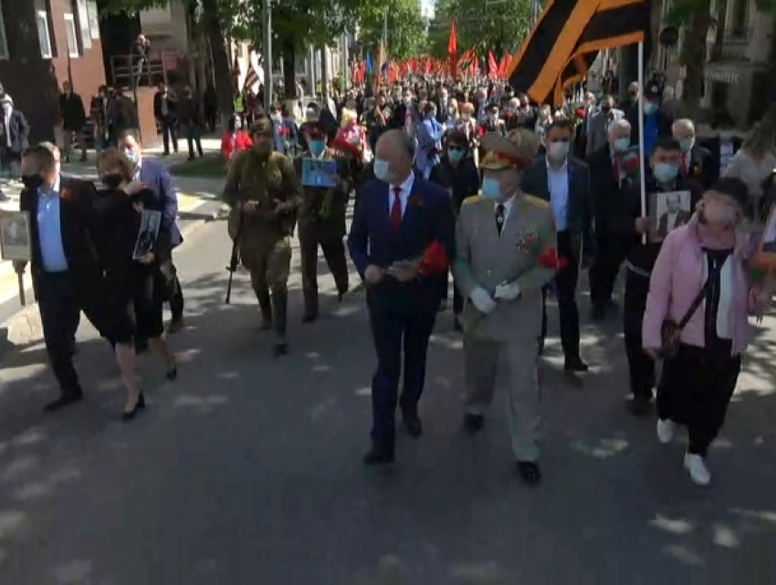 Марш памяти проходит в Кишиневе в День Победы