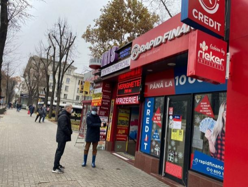 Генпримар Кишинева добивается принятия Регламента об уличной рекламе